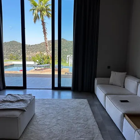 Toscana Yalikavak Sonsuz Havuz Lueks Villada Tatil Vila Bodrum