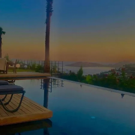 Villa Toscana Yalikavak Sonsuz Havuz Lueks Villada Tatil
