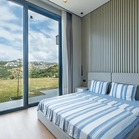Toscana Yalikavak Sonsuz Havuz Lueks Villada Tatil Villa *