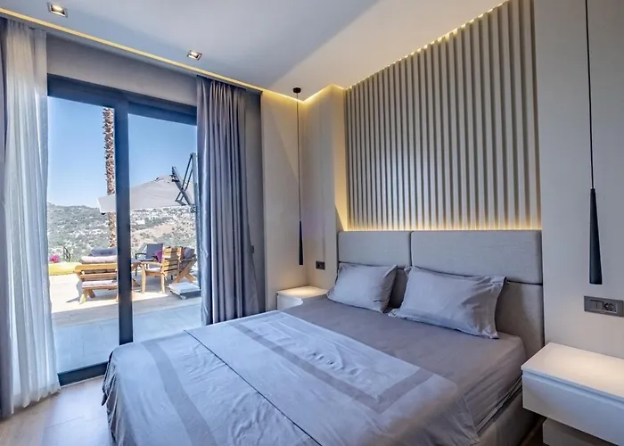 Vila Toscana Yalikavak Sonsuz Havuz Lueks Villada Tatil *