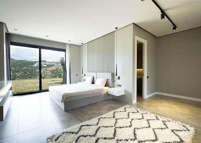 Toscana Yalikavak Sonsuz Havuz Lueks Villada Tatil Bodrum