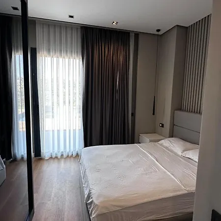 Toscana Yalıkavak Sonsuz Havuz Lüks Villada Tatil *