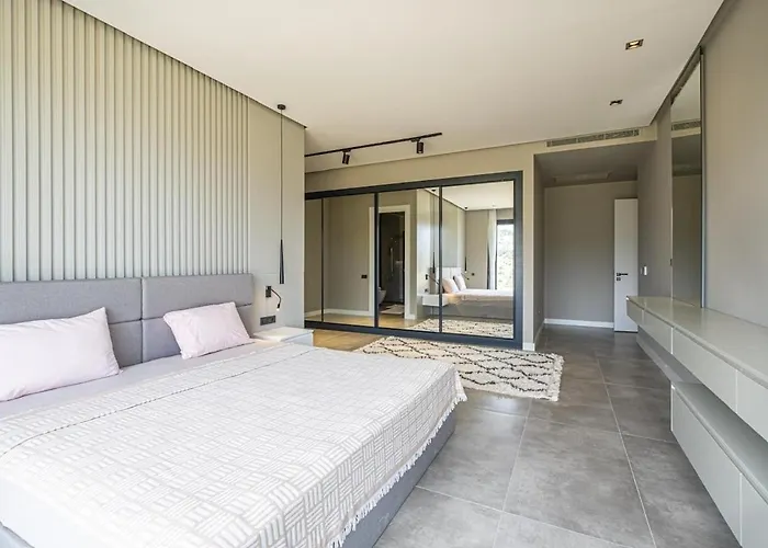 Villa Toscana Yalikavak Sonsuz Havuz Lueks Villada Tatil Bodrum