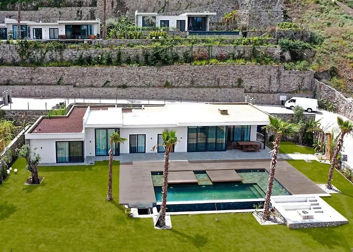 Toscana Yalikavak Sonsuz Havuz Lueks Villada Tatil Villa Bodrum