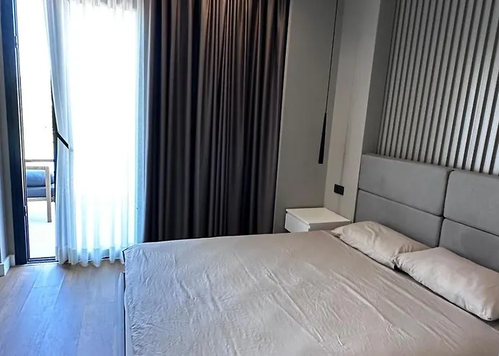 Toscana Yalikavak Sonsuz Havuz Lueks Villada Tatil Villa